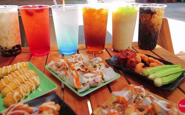 Ăn Vặt 1999 - Xiên Que, Trà Sữa & Há Cảo