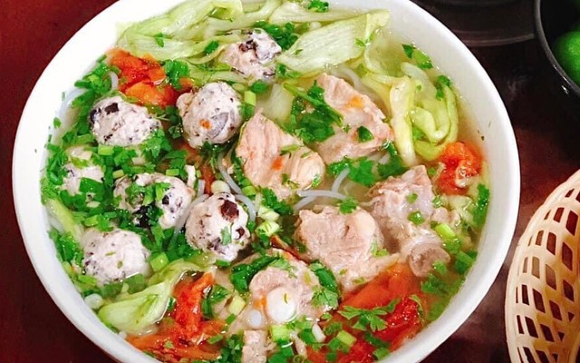 Bún Sườn Mọc Mai Khuê