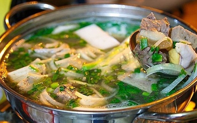 Lẩu Bò Long Vương