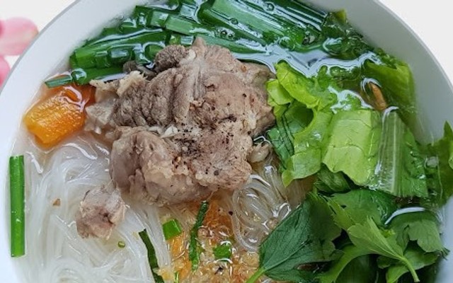 Hủ Tiếu Mì & Nui Phương Loan