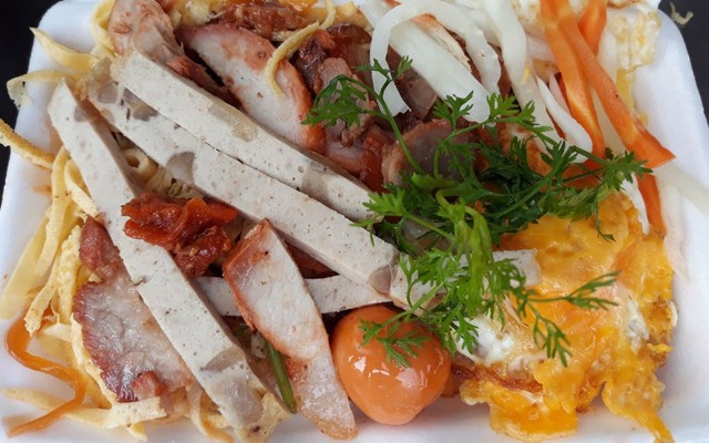 Má Hồng - Xôi Mặn & Bánh Mì - Xô Viết Nghệ Tĩnh