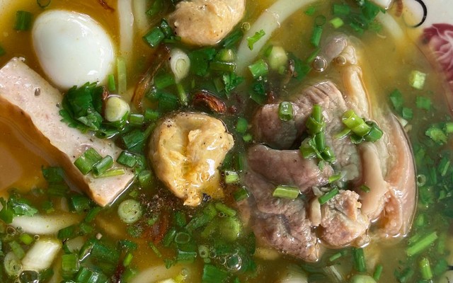 Bánh Canh Bột Gạo - Bánh Bột Lọc Huế - Bùi Đình Túy