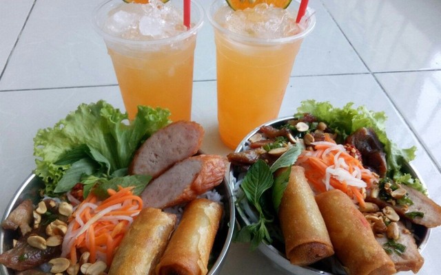Bún Thịt Nướng A Nam