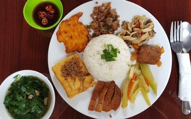 Cơm Chay Việt - Thoại Ngọc Hầu