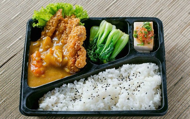 Mẹ Lệ - Bánh Cuốn & Cơm Trưa Ngon