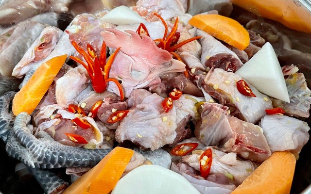 Lẩu Gà Tre - Thủ Đức