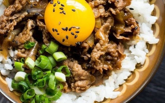 Cơm Bò, Cá Viên - Quán 92