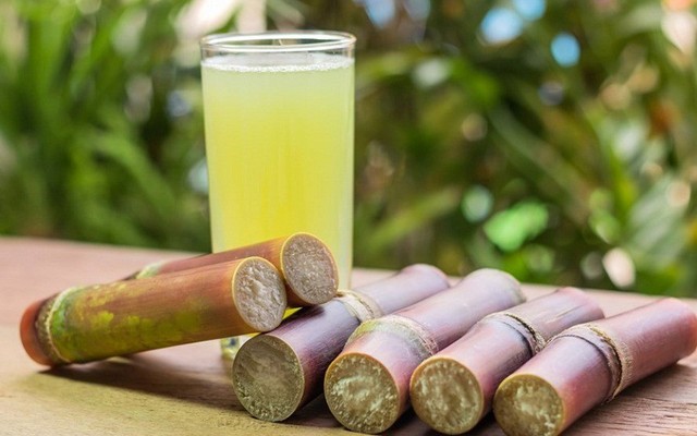 Lan Bình - Nước Mía Ép Dứa & Đồ Uống Các Loại - Hồ Quần Ngựa