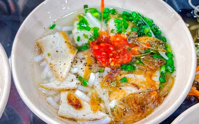 Bánh Canh Chả Cá Nha Trang Go79 - Phan Xich Long