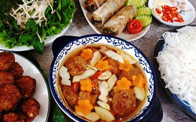 Bộ Ngân - Bún Chả Quạt & Bún Chả Nem - Thiên Lôi