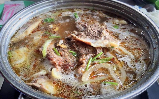 Lẩu Bò Bình Dân - Đường Số 8