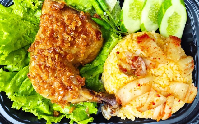 Hiền Béo - Cơm Gà Da Giòn, Mắm Tỏi & Nướng Mật Ong