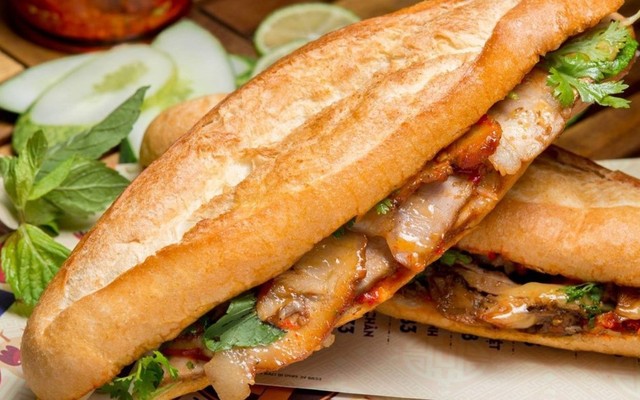 TIỆM ĂN DÂN TỔ - Mì Trộn, Bún Trộn, Bánh Mì Dân Tổ - Ngõ Tự Do