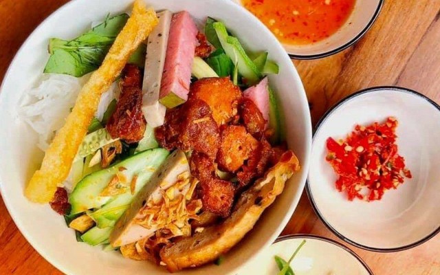 Nem Nướng Bình Định - Hoàng Hoa Thám