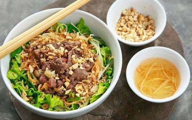 Bún Bò Xào Anh Ba - Chấn Hưng