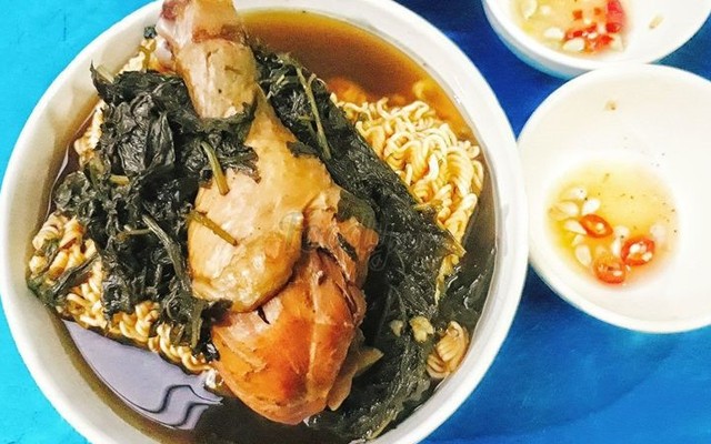 Cô Huế - Bánh Giò Nóng & Cháo Sườn Sụn