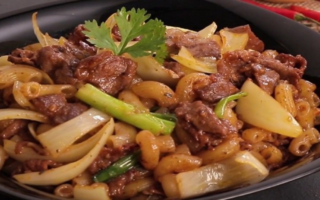 Quán Cơm Cô Út 666 - Trương Đăng Quế