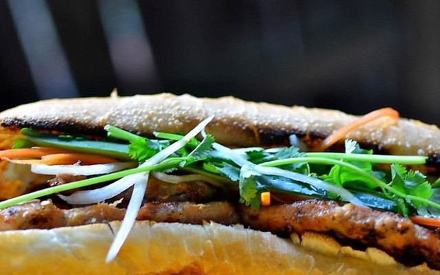 Bánh Mì Ngọc Hiền - Bánh Mì - 51 Thái Thông