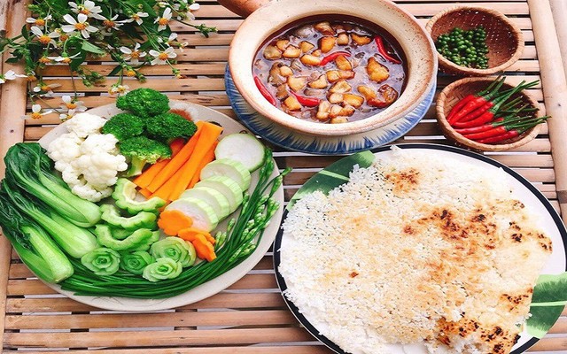 Cơm Cháy Kho Quẹt Nhà Bơ