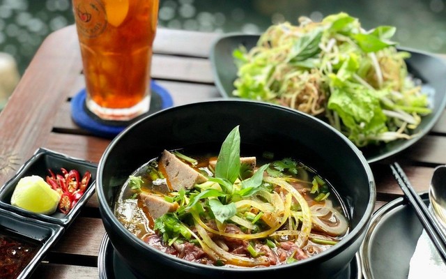 Aquakoi Kafe - Trà Sữa & Cơm Văn Phòng - Đồng Khởi