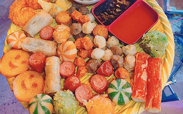 Trà Sữa Và Ăn Vặt HT House's 1993