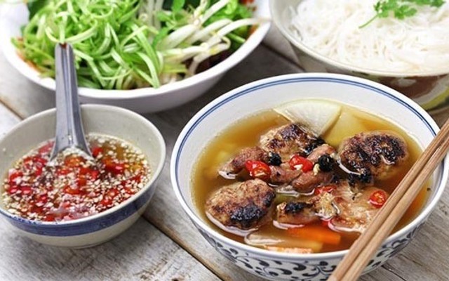 Phở Tuấn Văn Miếu