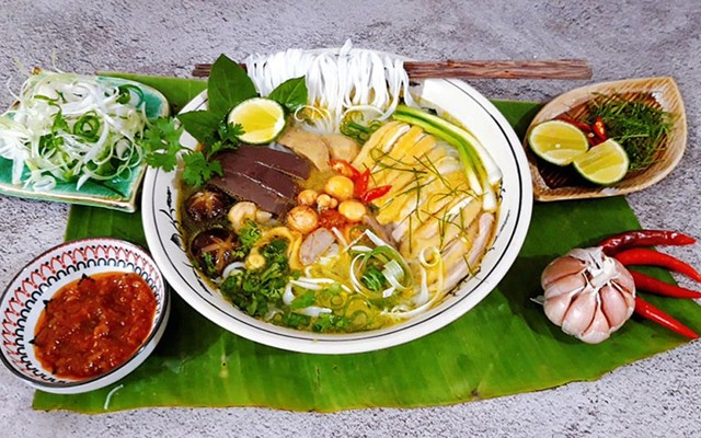 Phở Gà Giang Béo - Khu 7,2Ha