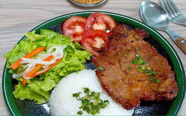 Duyên Béo - Bún Chả - Cơm Tấm - Vạn Phúc