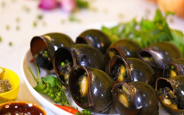 Ốc Đêm & Lẩu Bò Tân Cảng