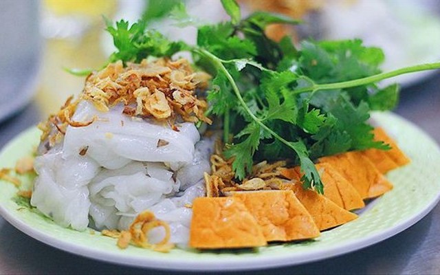 Bé 5 - Bánh Ướt & Bún Gạo Xào - Nguyễn Ái Quốc
