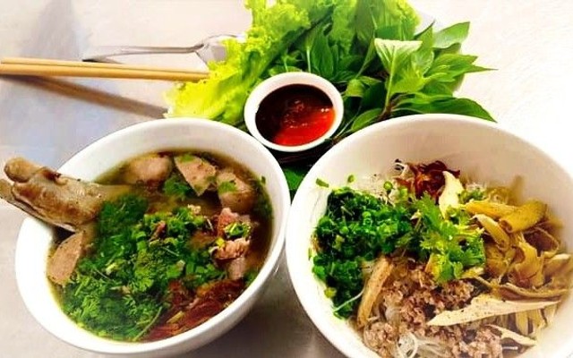 Phở Khô Gia Lai Phú - Bàu Cát 1