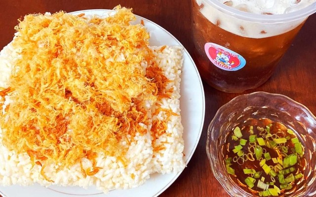 Trùm Ăn Vặt Mina