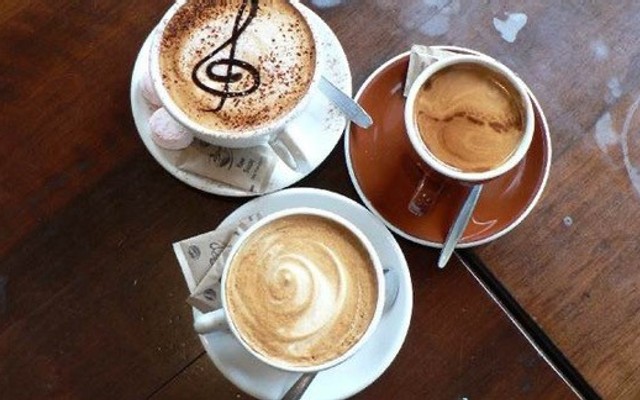 Coffe Xưa - Đường Cách Mạng Tháng 8