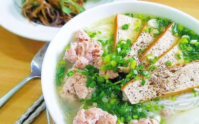 Quán Bún Sườn Mọc 139 - Trần Quốc Toản