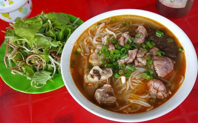 Quán Chi - Bún Bò - Linh Tây