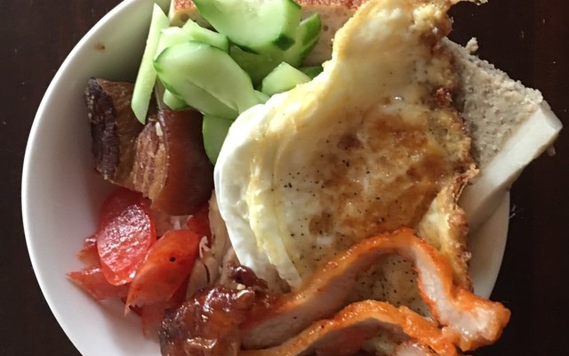 Xôi Xá Xíu Thịt Kho & Nước Ép Hoa Quả - Ngô Quyền