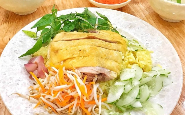 Cơm Gà Phú Yên Kim Chi - Nguyễn Cửu Đàm