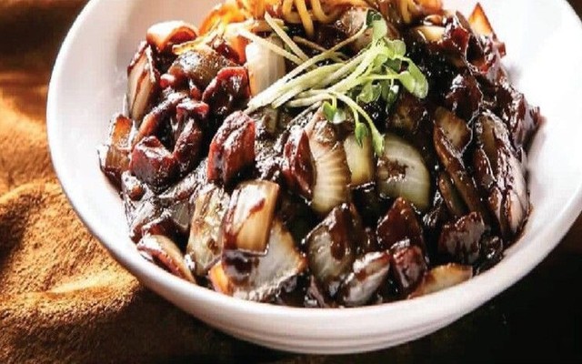 Mì Cay Gochu - Hoàng Sa