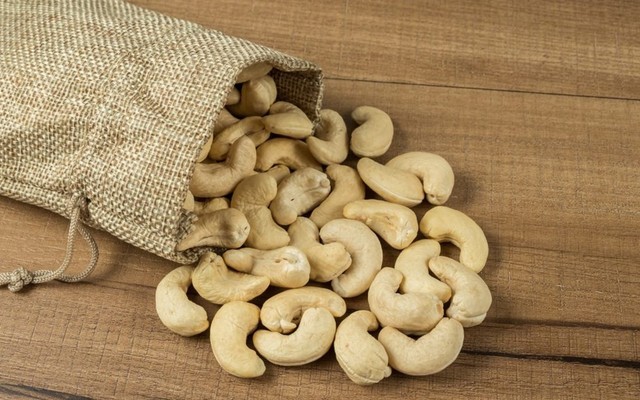 Tuấn Đạt - Bánh Kẹo Hạt Điều