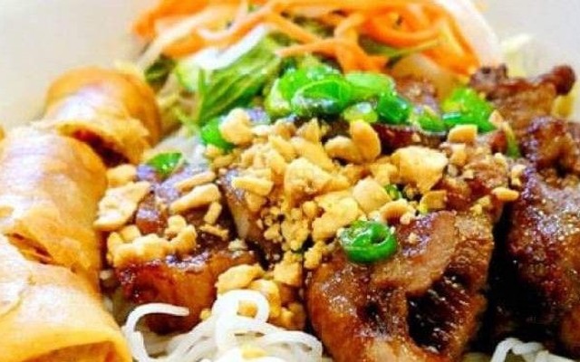Bún Trộn Nam Bộ Mẹ Lê