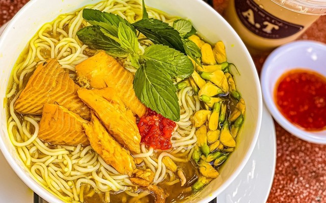 Bếp Nhà Người Ta - Cơm Tấm & Bún Cá Châu Đốc