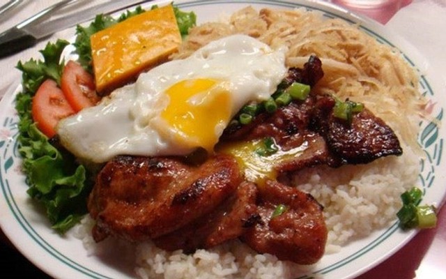 Hồng - Cơm Sườn - 24 Lương Khánh Thiện