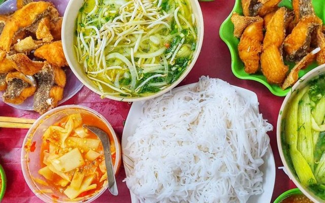 Bún Cá Gốc Đa
