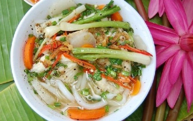 Trường - Bánh Canh Cá Lóc - Hoàng Hoa Thám