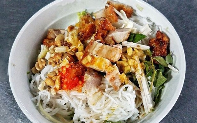 Quán Hiền - Bún Mắm Thịt Heo Da Giòn