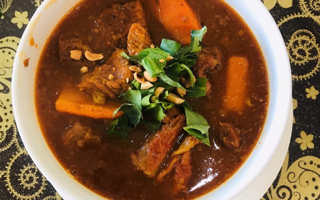 Phở Hà - Nguyễn Văn Linh