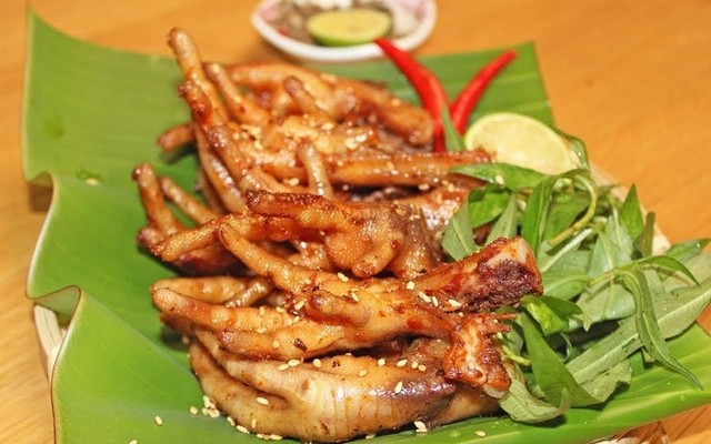 Chân Gà Sang Ù - Lò Gốm