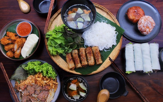 Ngoạm Kitchen - Ẩm Thực Hà Nội