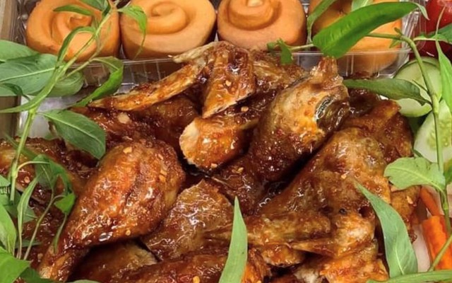 Gà Quay & Bánh Bao Hiệp Phát 68 - Nguyễn Ái Quốc