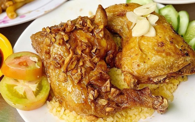 Quán 252 - Cơm Chiên & Cơm Gà Xối Mỡ - Cao Thắng
